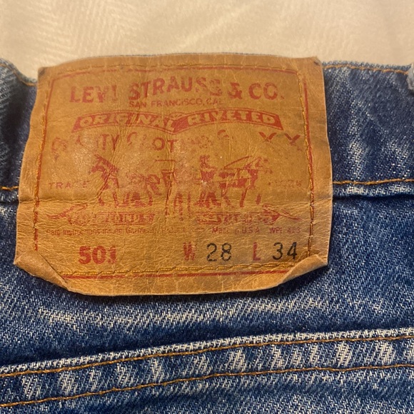 Levi Jean shorts - Picture 4 of 4